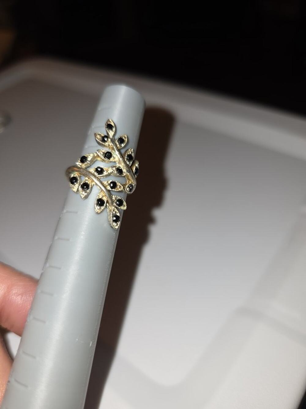 Vintage Gold Tone Leaf Design Ring with Black Stones